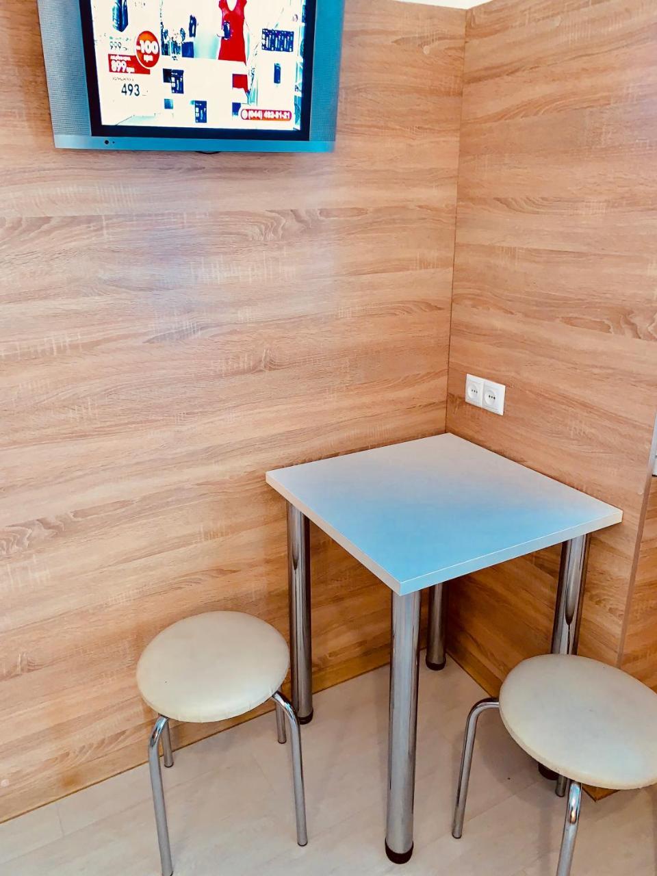 Mini Smart Apartments In The Central Part Of リヴィウ エクステリア 写真